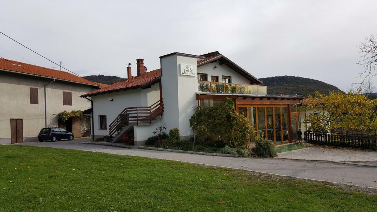 Ratecevo Brdo Janezinovi House旅馆 外观 照片